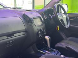 2019 Isuzu
                D-MAX SX