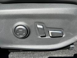 2025 MG U9 Explore Pro EKK1C MY25 4X4 Dual Range Alpine White