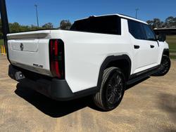 2025 MG U9 Explore Pro EKK1C MY25 4X4 Dual Range Alpine White