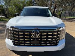 2025 MG U9 Explore Pro EKK1C MY25 4X4 Dual Range Alpine White