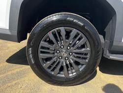 2025 MG U9 Explore Pro EKK1C MY25 4X4 Dual Range Alpine White