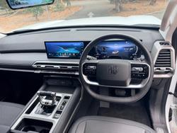 2025 MG MGU9 Explore Pro EKK1C MY25 4X4 Dual Range Alpine White