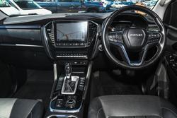 2023 Isuzu MU-X LS-T