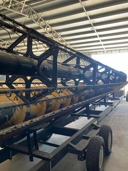 2016 New Holland
760Cg 41Ft Varifeed Front