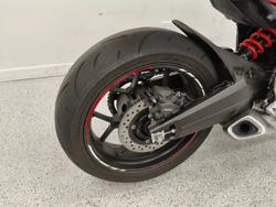 2022 Honda CBR650R Red