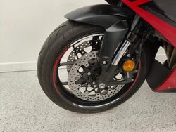 2022 Honda CBR650R Red