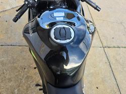 2025 Kawasaki NINJA ZX-6R (636) GRAYSTONE/FURNACE ORANGE
