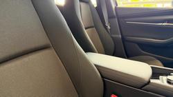 2025 Mazda 3 G20 Pure