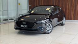 2025 Mazda 3 G20 Pure