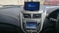 2014 Hyundai
                Accent SR