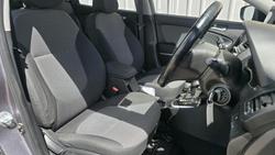 2014 Hyundai
                Accent SR