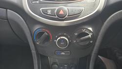 2014 Hyundai
Accent SR