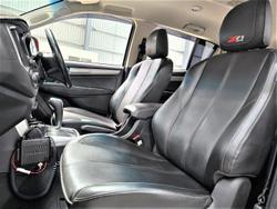 2017 Holden Trailblazer Z71 RG MY18 4X4 Dual Range Absolute Red