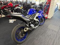 2017 Yamaha YZF-R3 R3 Blue