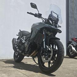 2024 Suzuki V-Strom 800 V-Strom Green