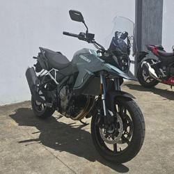 2024 Suzuki V-Strom 800 V-Strom Green