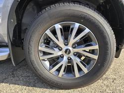 2025 Isuzu D-MAX LS-U+