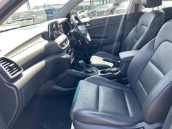 2020 Hyundai
                Tucson Active X