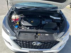 2020 Hyundai
                Tucson Active X