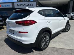 2020 Hyundai
                Tucson Active X