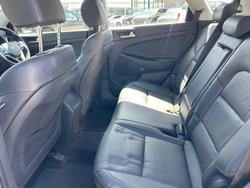 2020 Hyundai
                Tucson Active X