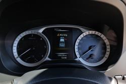 2017 Nissan Navara SL D23 Series 2 4X4 Dual Range Brilliant Silver