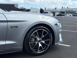 2020 Ford
Mustang High Performance