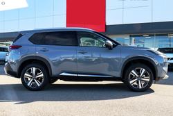 2025 Nissan X-TRAIL Ti