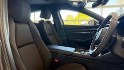 2025 Mazda 3 G20 Evolve