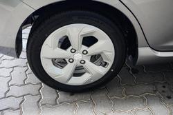 2024 Suzuki Swift Hybrid Plus