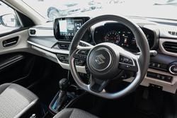 2024 Suzuki Swift Hybrid Plus