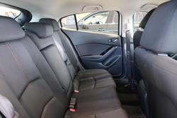 2018 Mazda 3 Maxx Sport