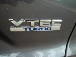 2018 Honda
                CR-V VTi-S