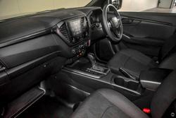 2025 Isuzu D-MAX X-RIDER