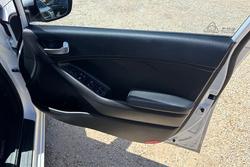 2018 Kia
                Cerato S