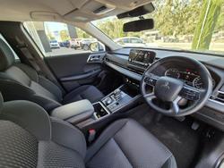 2021 Mitsubishi
                Outlander LS