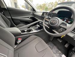 2025 Hyundai i30 Hybrid