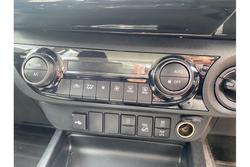 2024 Toyota Hilux SR 48V