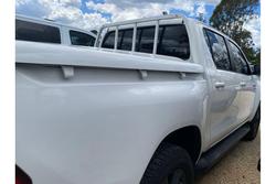 2024 Toyota Hilux SR 48V