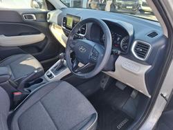 2020 Hyundai
Venue Elite