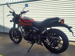 2025 Royal Enfield Hunter 350 Hunter Red