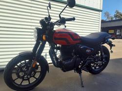 2025 Royal Enfield Hunter 350 Hunter Red