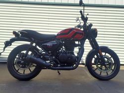 2025 Royal Enfield Hunter 350 Hunter Red