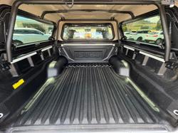 2021 Isuzu D-MAX LS-M