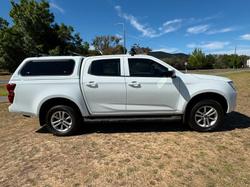 2021 Isuzu D-MAX LS-M