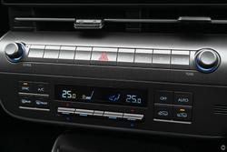 2025 Hyundai
Kona Elite