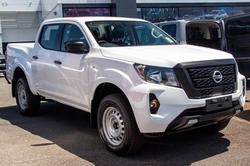 2025 Nissan Navara SL