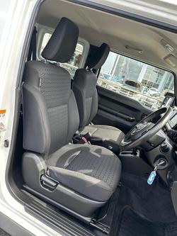 2023 Suzuki Jimny GLX