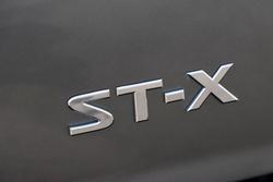 2018 Nissan Navara ST-X D23 Series 3 4X4 Dual Range Slate Grey