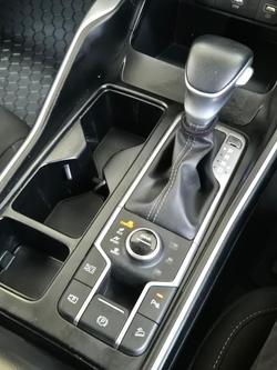 2022 Kia
Sorento Sport